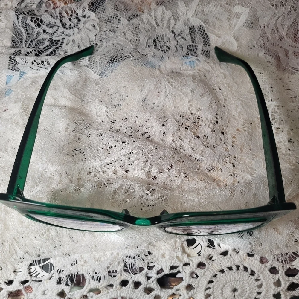 Green Oversized Cat-Eye Sunglasses